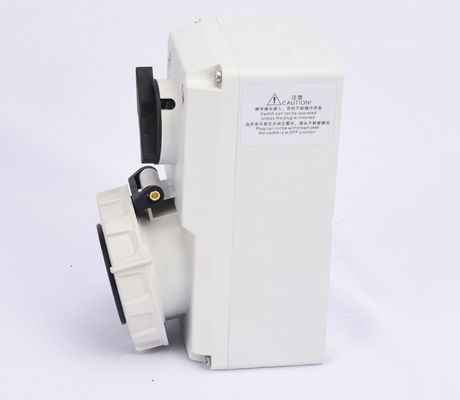 যান্ত্রিক ইন্টারলক সহ IP67 16A 3P IEC ইন্ডাস্ট্রিয়াল পাওয়ার সকেট
